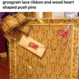 Custom bulletin board